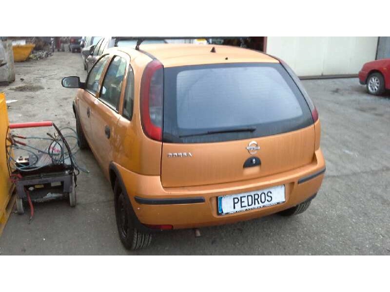 opel corsa c del año 2004