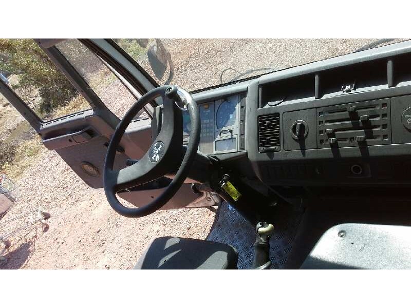 man l 2000 del año 1997