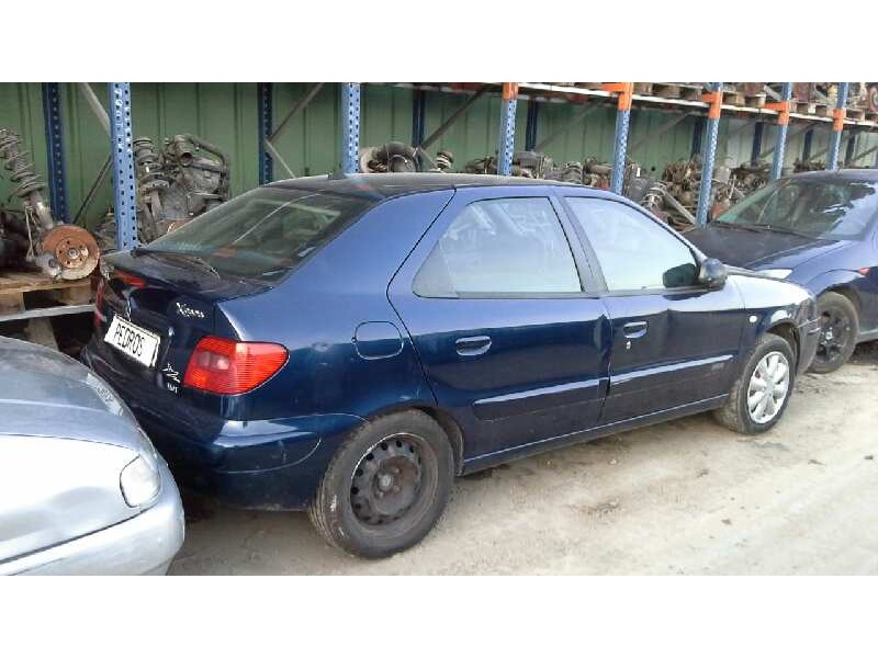 citroën xsara berlina del año 2001
