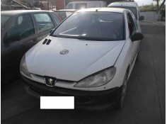 peugeot 206 berlina del año 2001