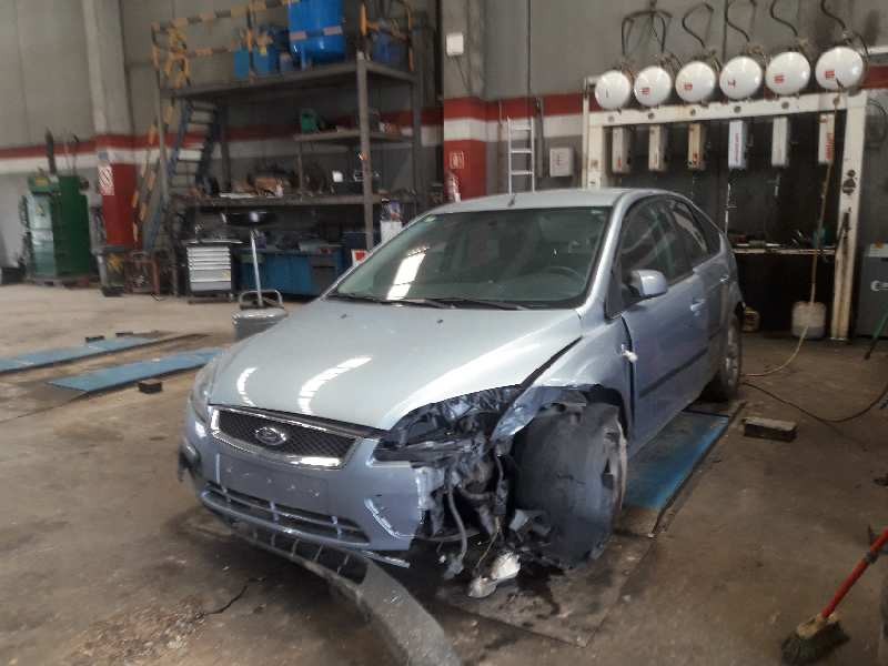 ford focus berlina (cap) del año 2005