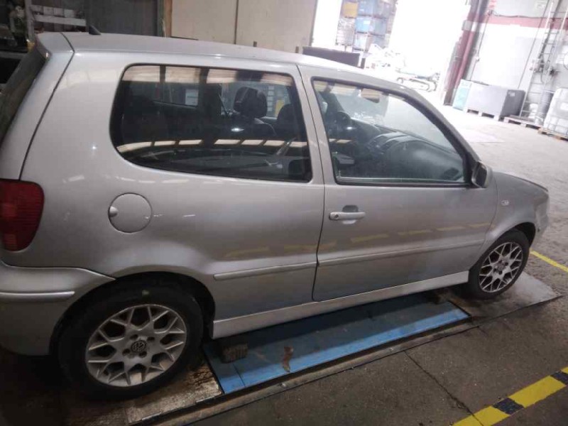 volkswagen polo berlina (6n2) del año 2000