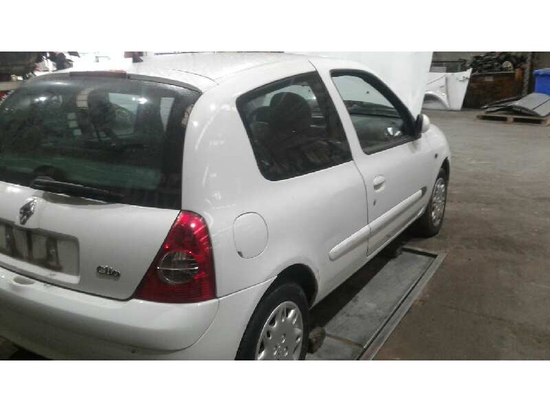 renault clio ii fase ii (b/cb0) del año 2002