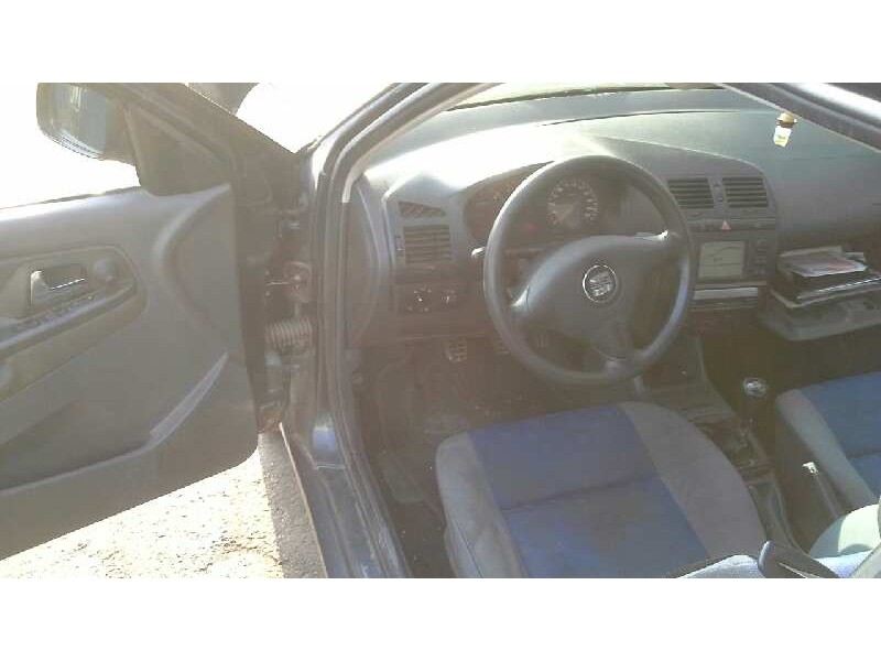 seat ibiza (6k1) del año 2000