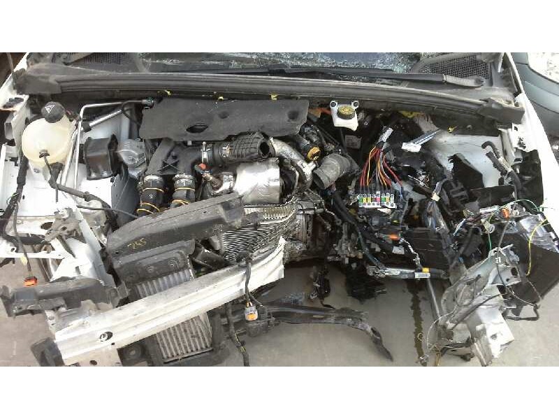 citroën c4 berlina (2011-  ) del año 2013