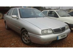 lancia kappa berlina del año 2000 2
