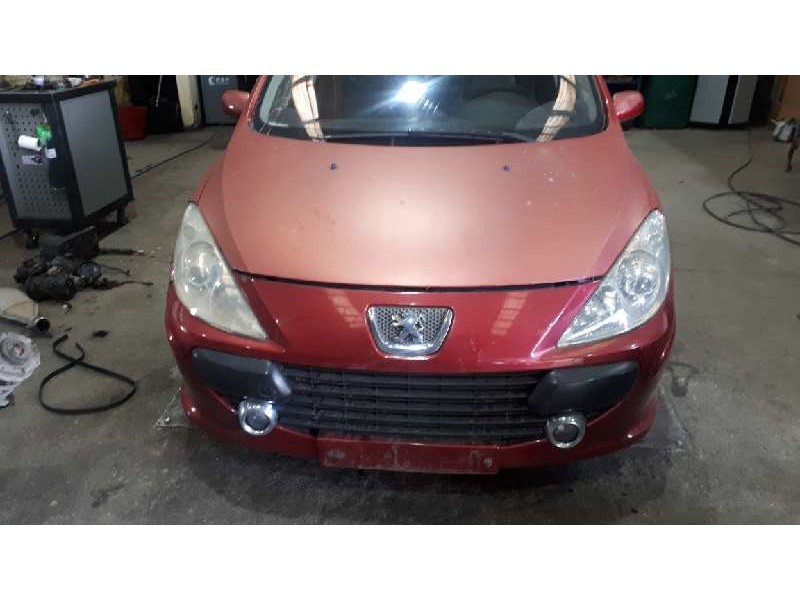 peugeot 307 berlina (s2) del año 2006