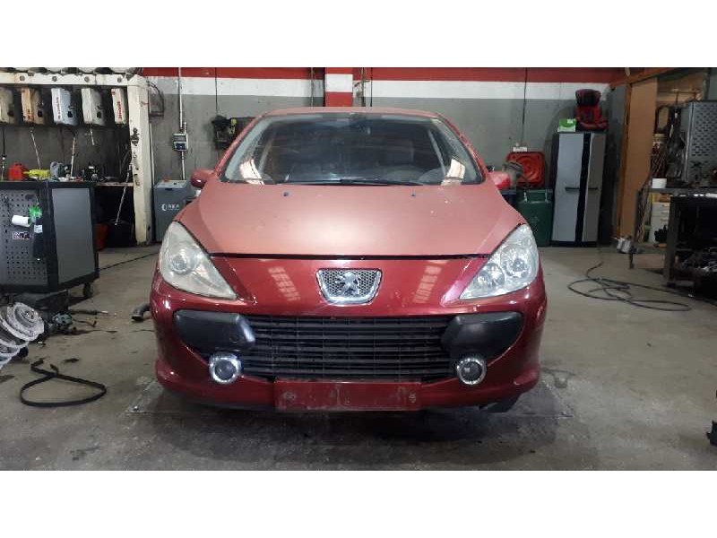 peugeot 307 berlina (s2) del año 2006