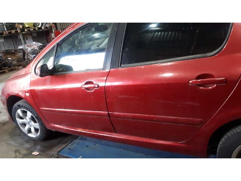 peugeot 307 berlina (s2) del año 2006