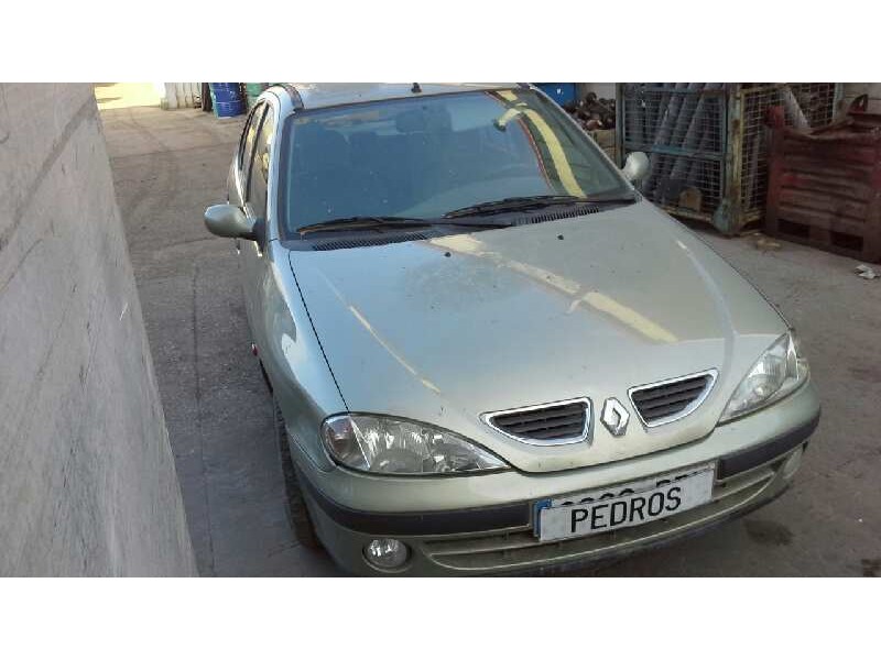 renault megane i fase 2 berlina (ba0) del año 2000
