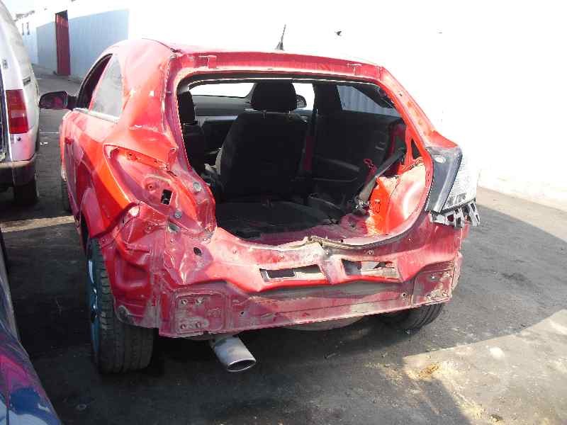 opel astra gtc del año 2004