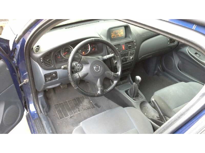 nissan almera (n16/e) del año 2004