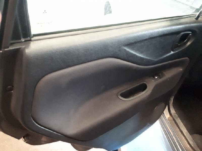 mitsubishi space star (dg0) del año 2004