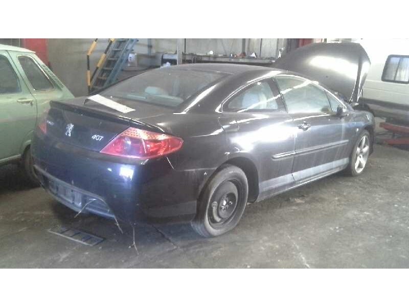 peugeot 407 coupe del año 2006