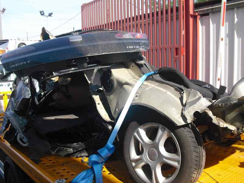 seat ibiza (6l1) del año 2002