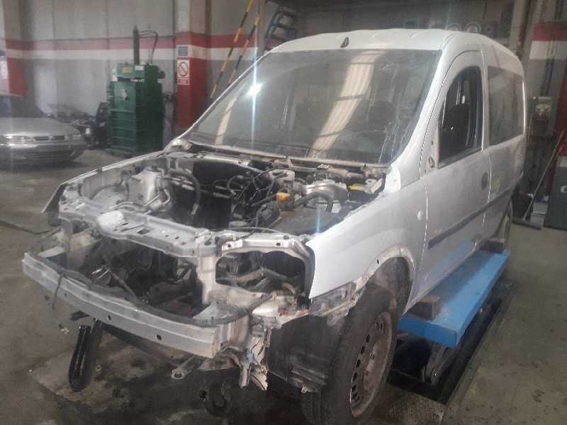 opel combo (corsa c) del año 2005