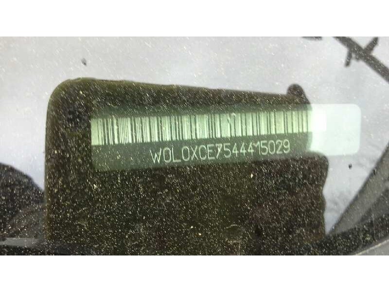 opel meriva del año 2004