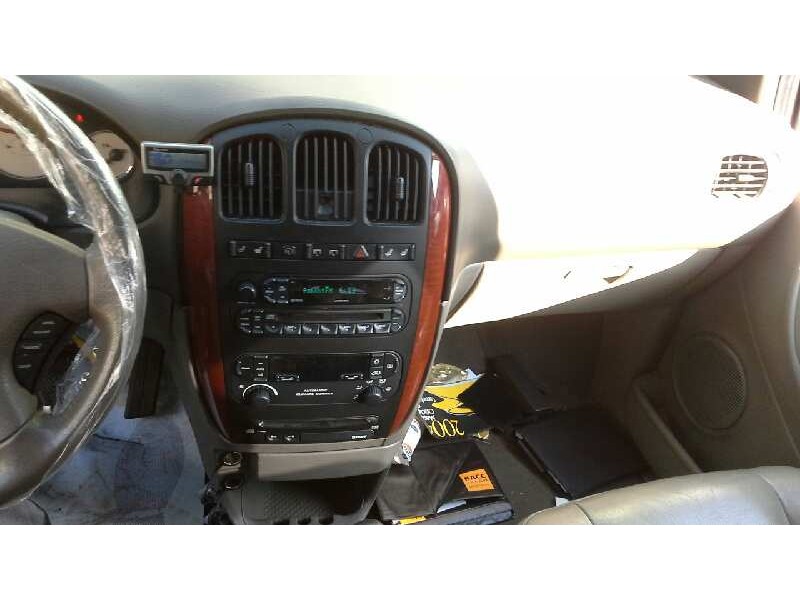 chrysler voyager (rg) del año 2004