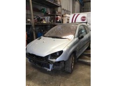 peugeot 206 berlina del año 2002