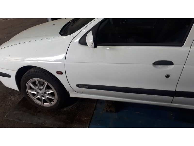 renault megane i fase 2 berlina (ba0) del año 2002
