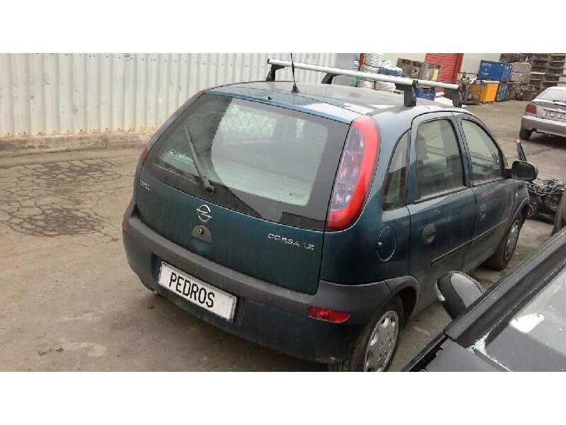 opel corsa c del año 2001