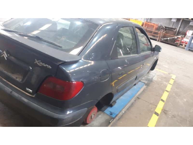 citroën xsara berlina del año 2004