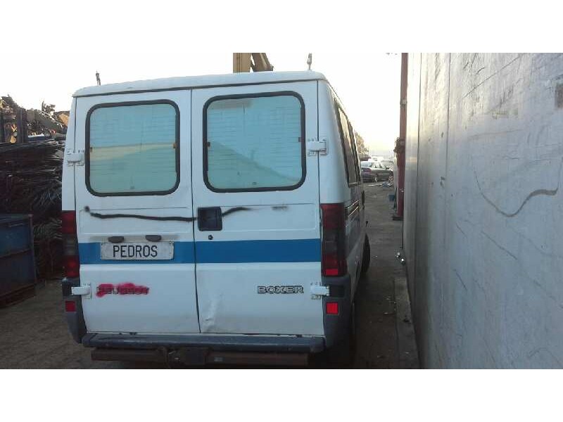 peugeot boxer caja cerrada (rs3200)(230)(´02) del año 2001