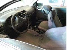 opel astra g berlina del año 2002