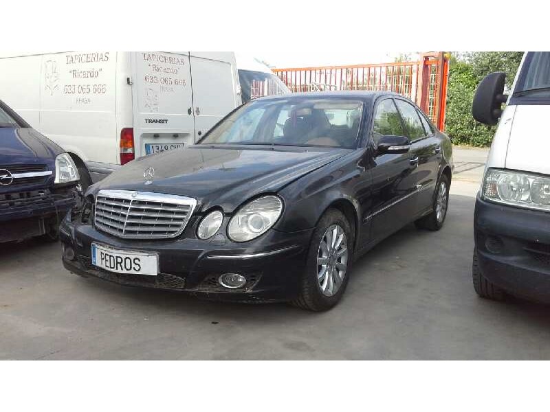 mercedes-benz clase e (w211) berlina del año 2007