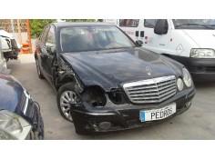 mercedes-benz clase e (w211) berlina del año 2007 2