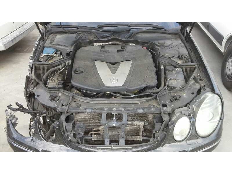 mercedes-benz clase e (w211) berlina del año 2007