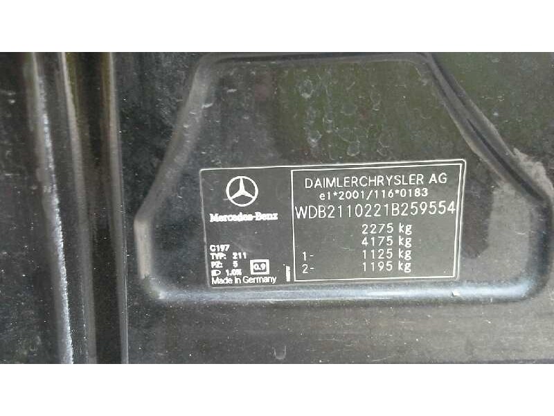 mercedes-benz clase e (w211) berlina del año 2007