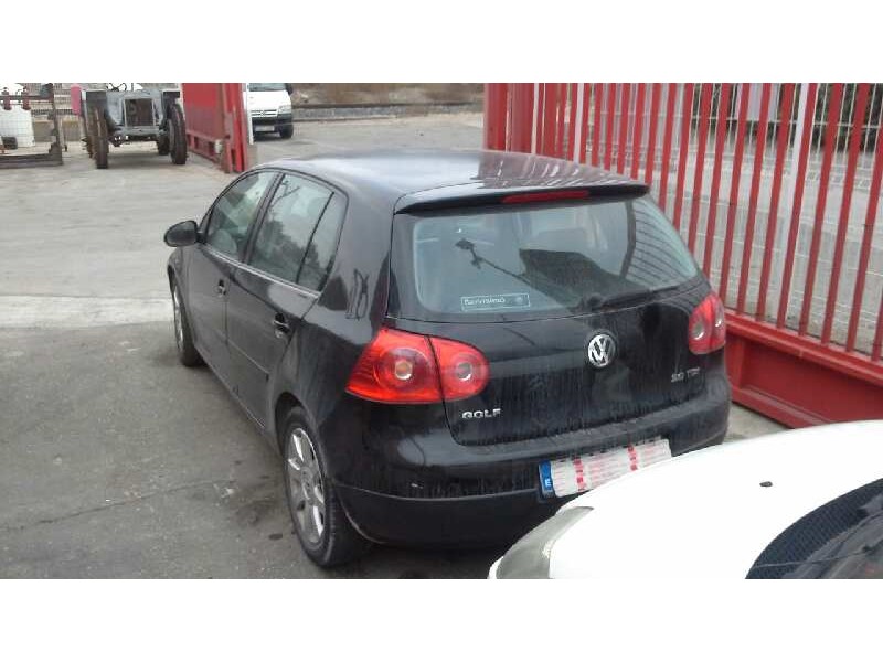 volkswagen golf v berlina (1k1) del año 2005