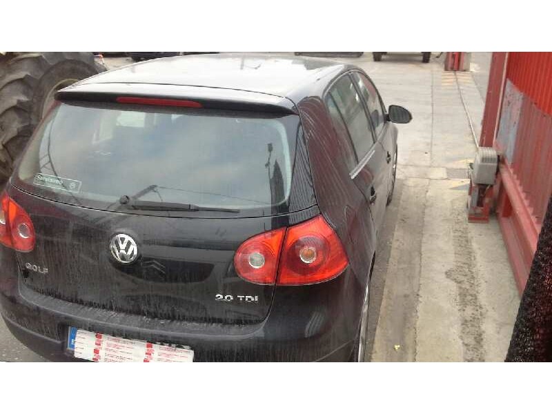 volkswagen golf v berlina (1k1) del año 2005