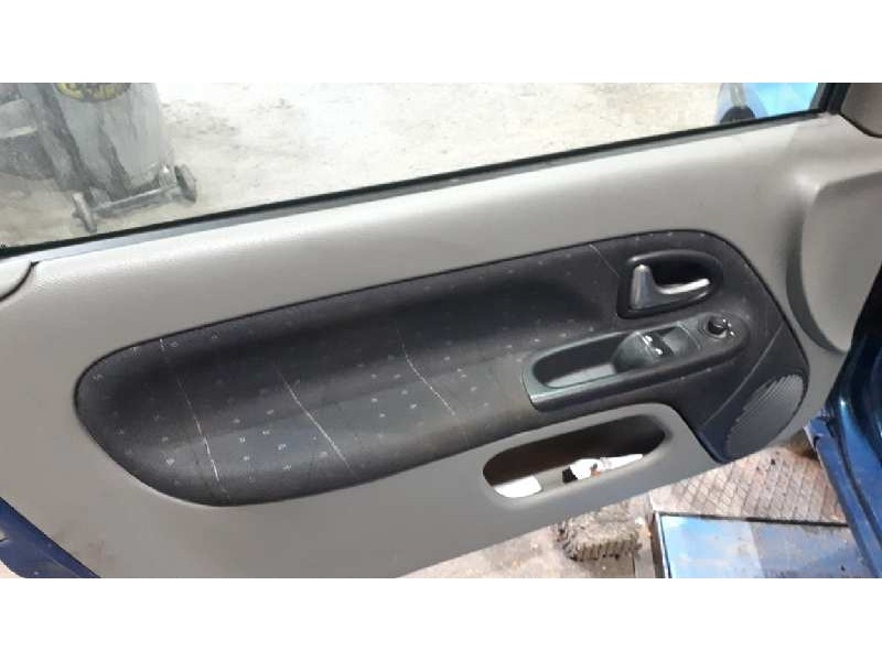 renault clio ii fase ii (b/cb0) del año 2003