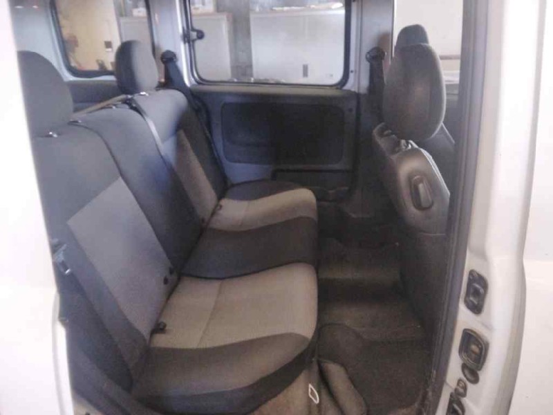 opel combo (corsa c) del año 2006