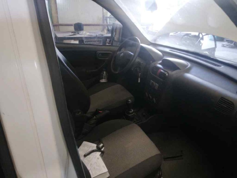 opel combo (corsa c) del año 2006