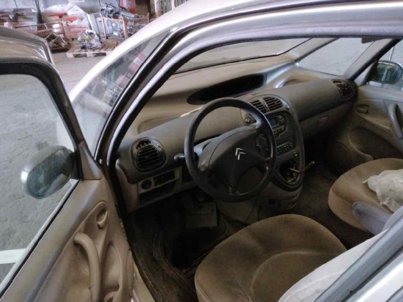 citroën xsara picasso del año 2003