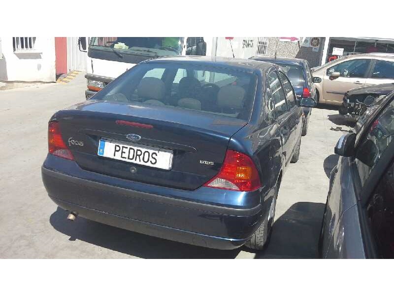 ford focus berlina (cak) del año 2002