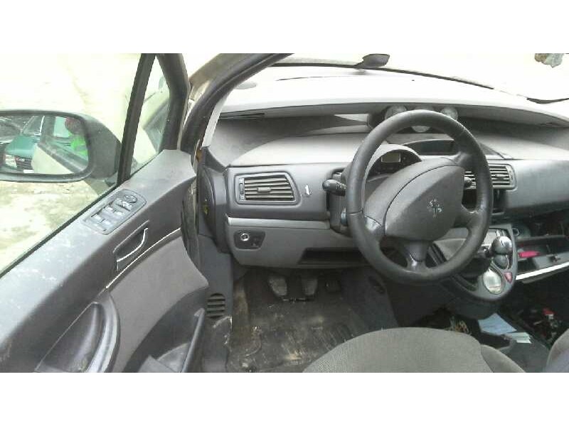 peugeot 807 del año 2007