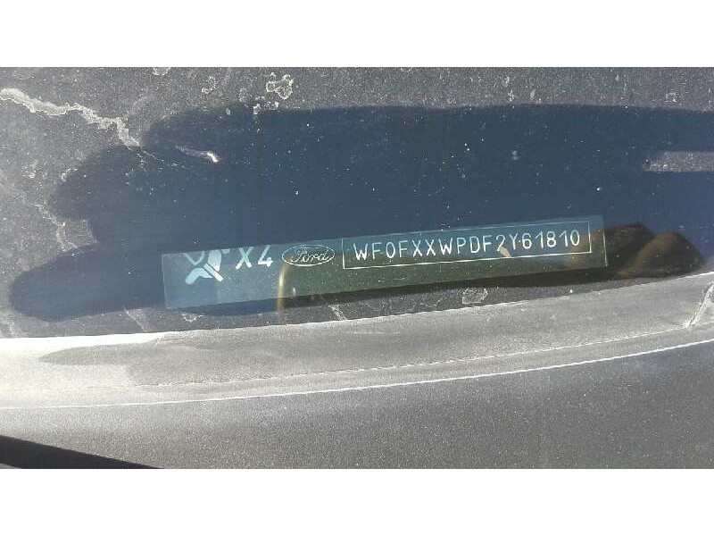 ford focus berlina (cak) del año 2002