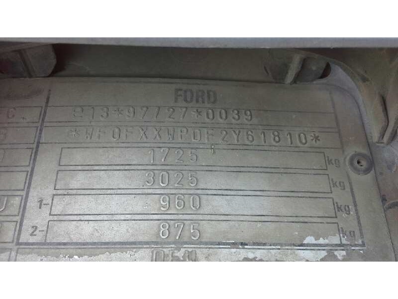 ford focus berlina (cak) del año 2002