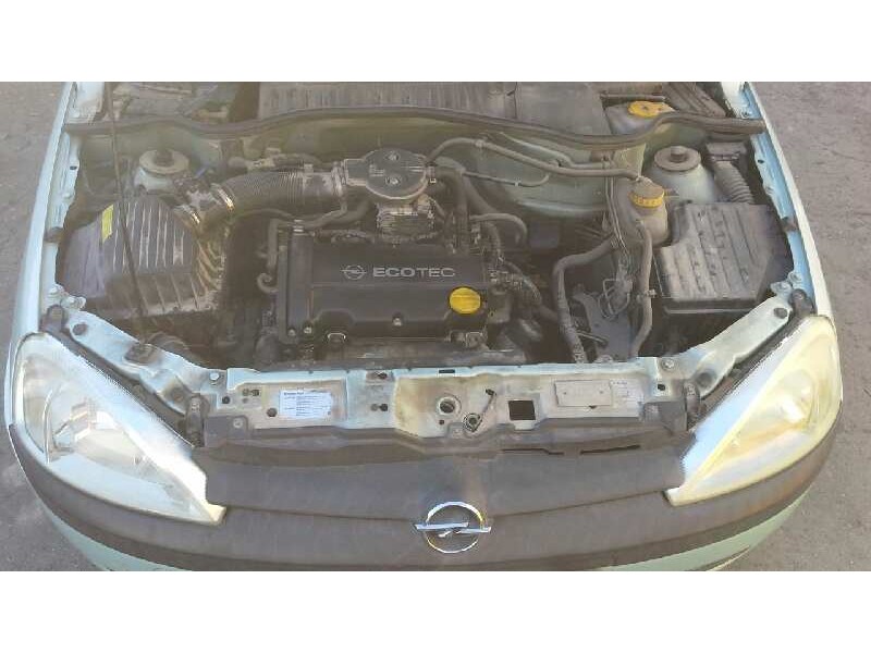 opel corsa c del año 2002