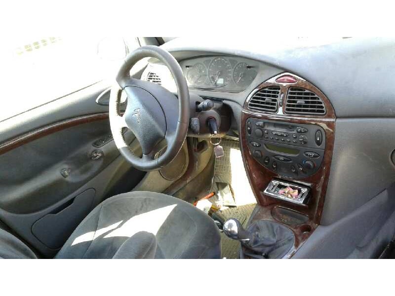 citroën c5 berlina del año 2001