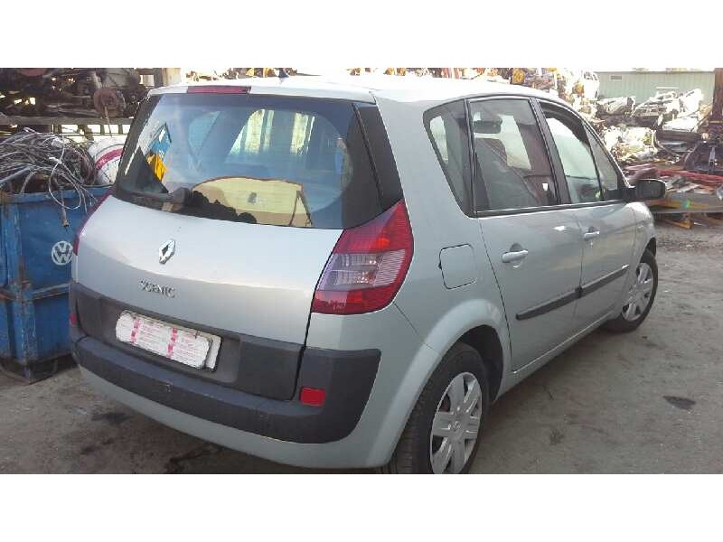 renault scenic ii del año 2003