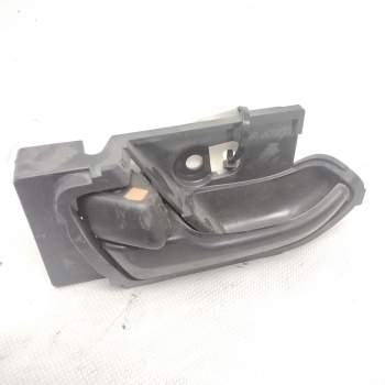 Recambio de maneta interior trasera izquierda para isuzu d-max 2.5 twin turbodiesel referencia OEM IAM   