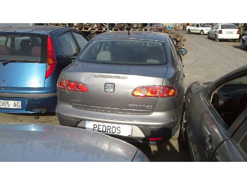 seat cordoba berlina (6l2) del año 2004