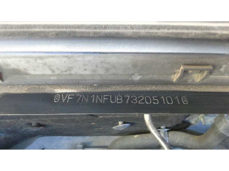 citroën xsara berlina del año 2001