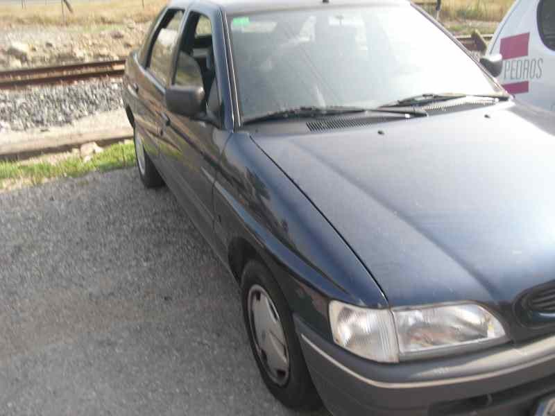 ford escort berlina/turnier del año 1993