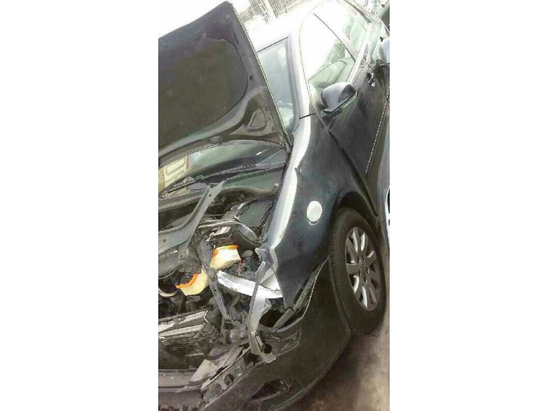 volkswagen golf v berlina (1k1) del año 2006